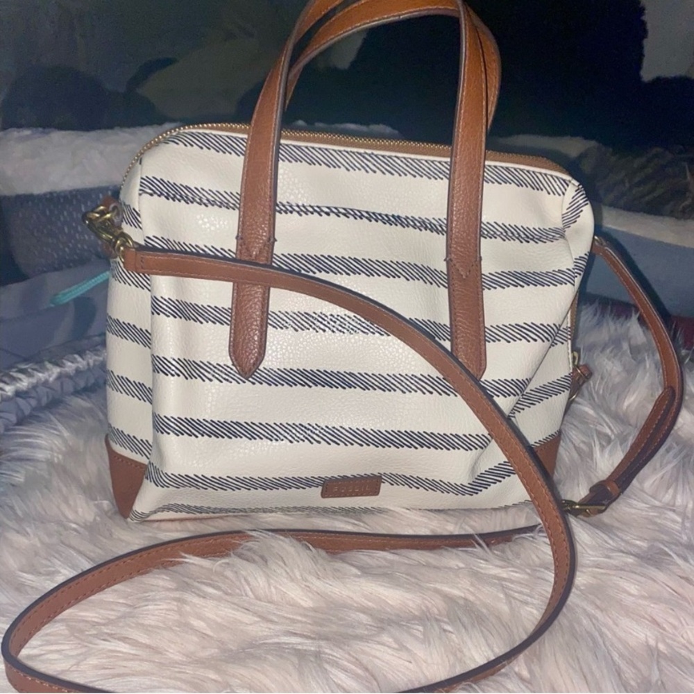 Fossil Striped Off-White with Dark Tan  Straps Shoulder, Crossbody, or Hand Bag